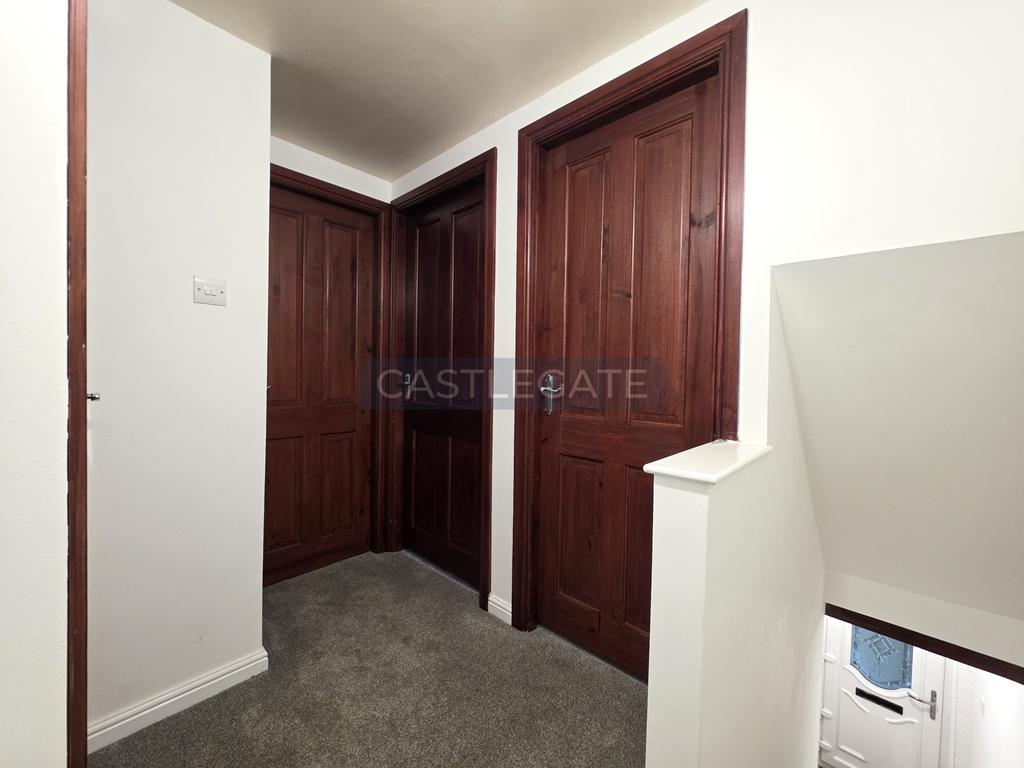 8 Spindale Street Halifax (14)
