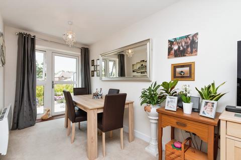 1 bedroom flat for sale, Shortwood Copse Lane, Basingstoke, RG23
