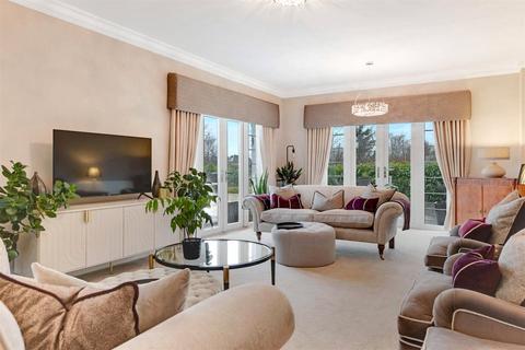 5 bedroom detached house for sale, Rowallan Castle Estate, Kilmaurs, Kilmarnock, East Ayrshire, KA3
