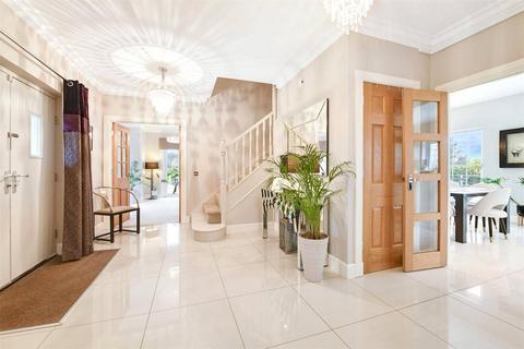 5 bedroom detached house for sale, Rowallan Castle Estate, Kilmaurs, Kilmarnock, East Ayrshire, KA3