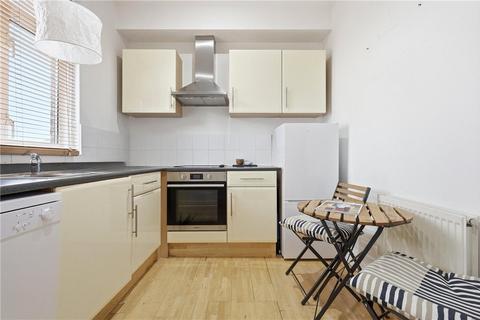 Studio to rent, Chiswick High Road, London, W4