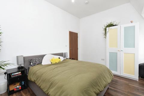 1 bedroom flat for sale, Little Victoria Street, Basingstoke, Hampshire, RG21