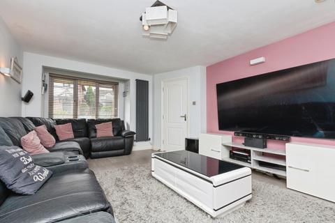 5 bedroom detached house for sale, Heritage Park, Basingstoke, Hampshire, RG22