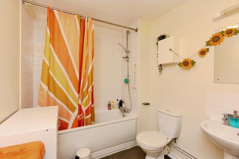 undefined, Rossetti Close, Basingstoke, Hampshire, RG24