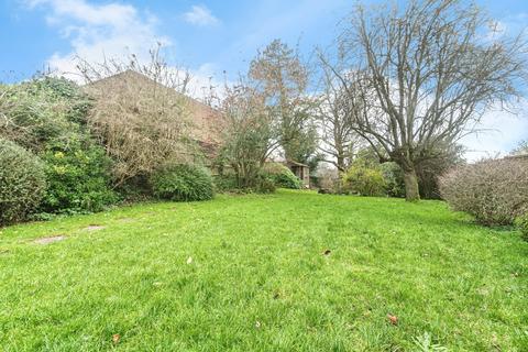 undefined, Crossborough Gardens, Basingstoke, Hampshire, RG21