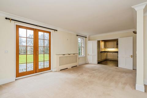 undefined, Dummer, Basingstoke, Hampshire, RG25