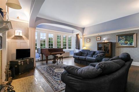 undefined, The Crescent, Skelmorlie, North Ayrshire, PA17