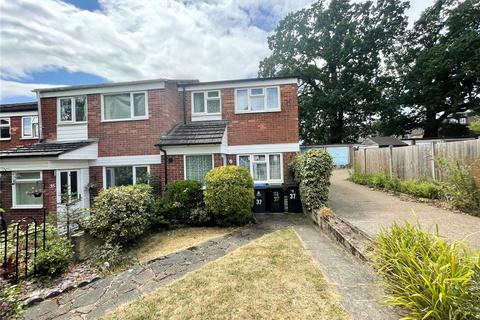 undefined, Angus Close, Chessington, KT9