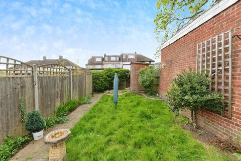 undefined, Angus Close, Chessington, KT9