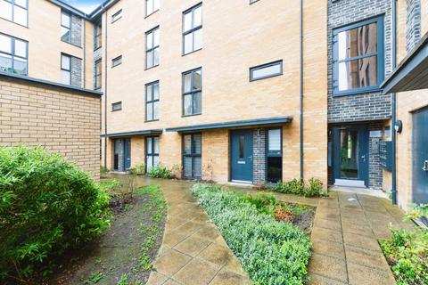 Tala Close, Surbiton, Surrey, KT6