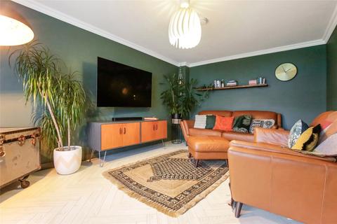4 bedroom detached house for sale, Abercromby Crescent, East Calder, Livingston, West Lothian, EH53