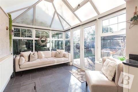 3 bedroom semi-detached house for sale, Murrell Lock, Chelmer Village, Chelmsford, Essex, CM2