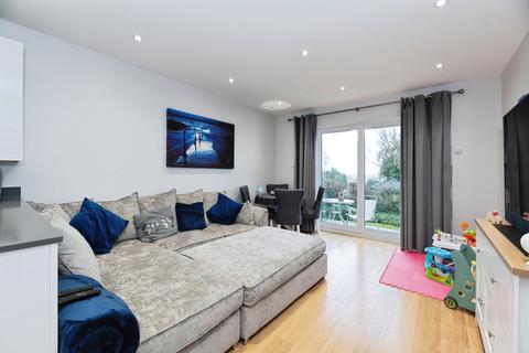 undefined, Green Lane, Chessington, KT9
