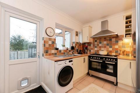 2 bedroom terraced house for sale, Ashby Avenue, Chessington, Surrey, KT9