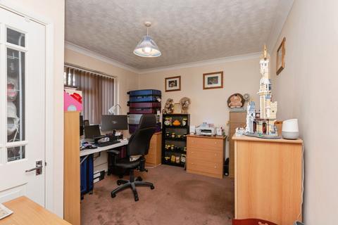 3 bedroom semi-detached house for sale, Oaken Copse Crescent, Farnborough, Hampshire, GU14