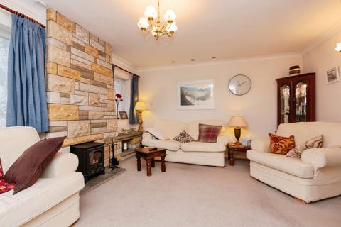 4 bedroom detached house for sale, Yockley Close, Camberley, Surrey, GU15