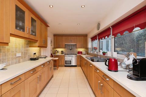 4 bedroom detached house for sale, Yockley Close, Camberley, Surrey, GU15