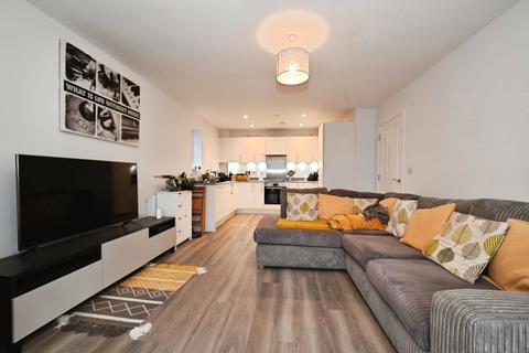 1 bedroom flat for sale, Lockhart Drive, Wokingham, Berkshire, RG40