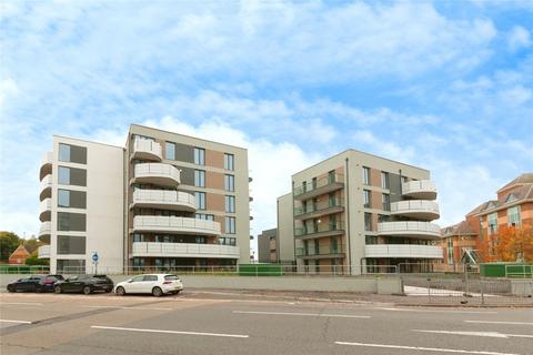 2 bedroom flat for sale, Savoy Place, Farnborough, Hampshire, GU14