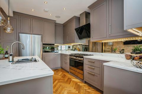 3 bedroom detached house for sale, Down End Road, Drayton, Portsmouth, Hampshire, PO6