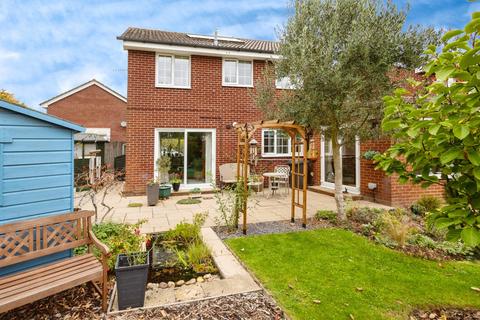 4 bedroom detached house for sale, Neville Gardens, Emsworth, Hampshire, PO10