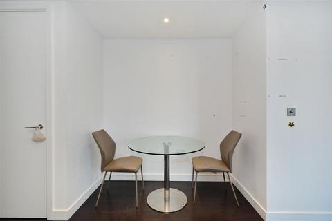 1 bedroom apartment to rent, 84 Alie St, Aldgate East, London