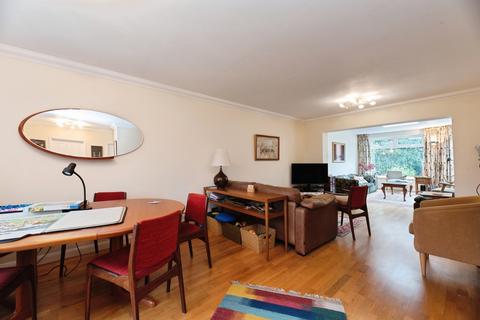 undefined, Seymour Road, East Molesey, Surrey, KT8