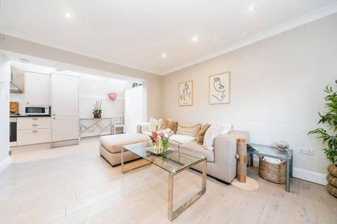 undefined, Weston Road, Thames Ditton, Surrey, KT7