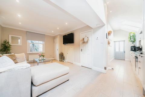 undefined, Weston Road, Thames Ditton, Surrey, KT7