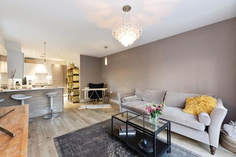undefined, Portsmouth Road, Thames Ditton, Surrey, KT7
