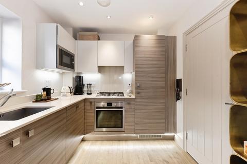 undefined, Portsmouth Road, Thames Ditton, Surrey, KT7