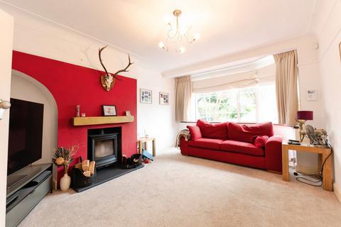 4 bedroom semi-detached house for sale, The Woodlands, Esher, Surrey, KT10