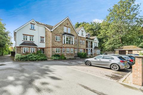 Haven Court, Portsmouth Road, Esher, Surrey, KT10