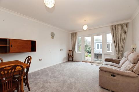 2 bedroom bungalow for sale, Garson Road, Esher, Surrey, KT10