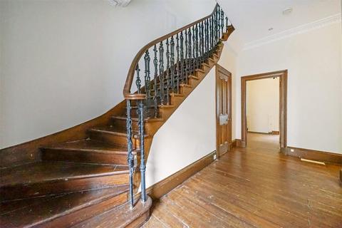 undefined, Princes Street, Stirling, Stirlingshire, FK8