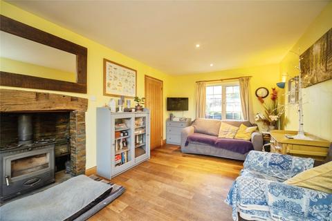 3 bedroom bungalow for sale, Farnborough Road, Farnham, GU9