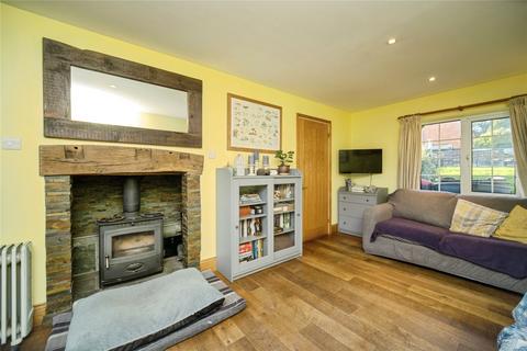 3 bedroom bungalow for sale, Farnborough Road, Farnham, GU9