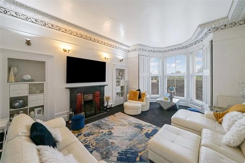 undefined, Park Avenue, Tillicoultry, Clackmannanshire, FK13