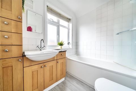 undefined, Queens Road, Alton, Hampshire, GU34