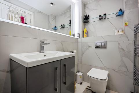 undefined, Eggars Hill, Aldershot, Hampshire, GU11