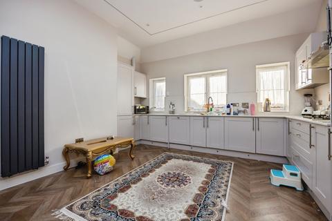 undefined, Eggars Hill, Aldershot, Hampshire, GU11
