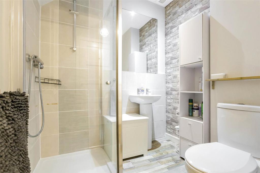 Lower Shower Room