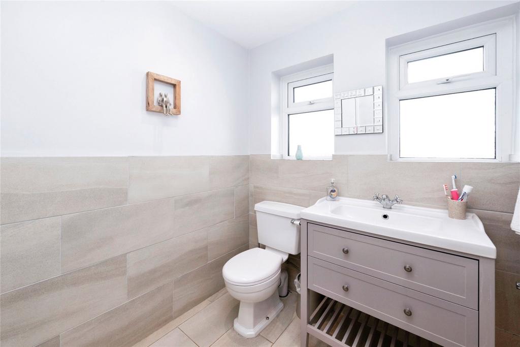 Ensuite
