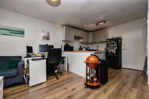 1 bedroom maisonette for sale, South Road, Ash Vale, GU12