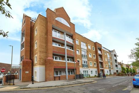 1 bedroom flat for sale, Flambard Way, Godalming, Surrey, GU7