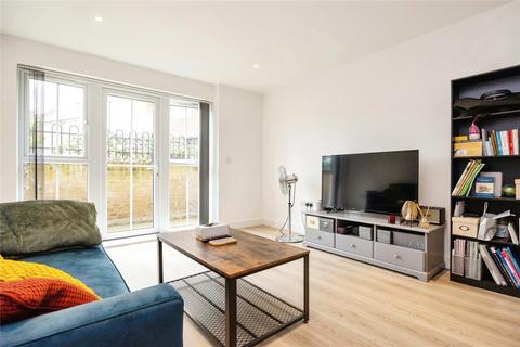 1 bedroom flat for sale, Flambard Way, Godalming, Surrey, GU7