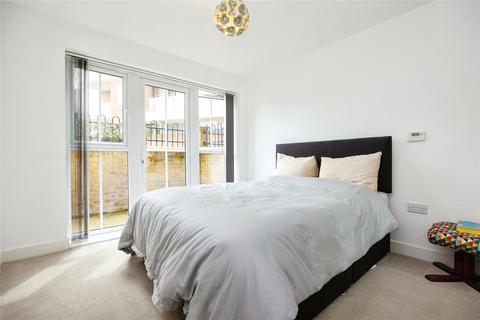 1 bedroom flat for sale, Flambard Way, Godalming, Surrey, GU7