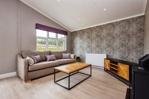 2 bedroom bungalow for sale, Warren Park, Portsmouth Road, Thursley, Godalming, GU8