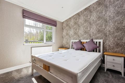 2 bedroom bungalow for sale, Warren Park, Portsmouth Road, Thursley, Godalming, GU8