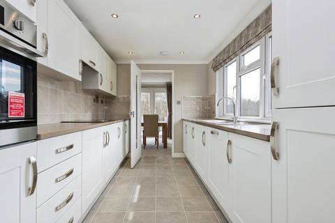 2 bedroom bungalow for sale, Warren Park, Portsmouth Road, Thursley, Godalming, GU8